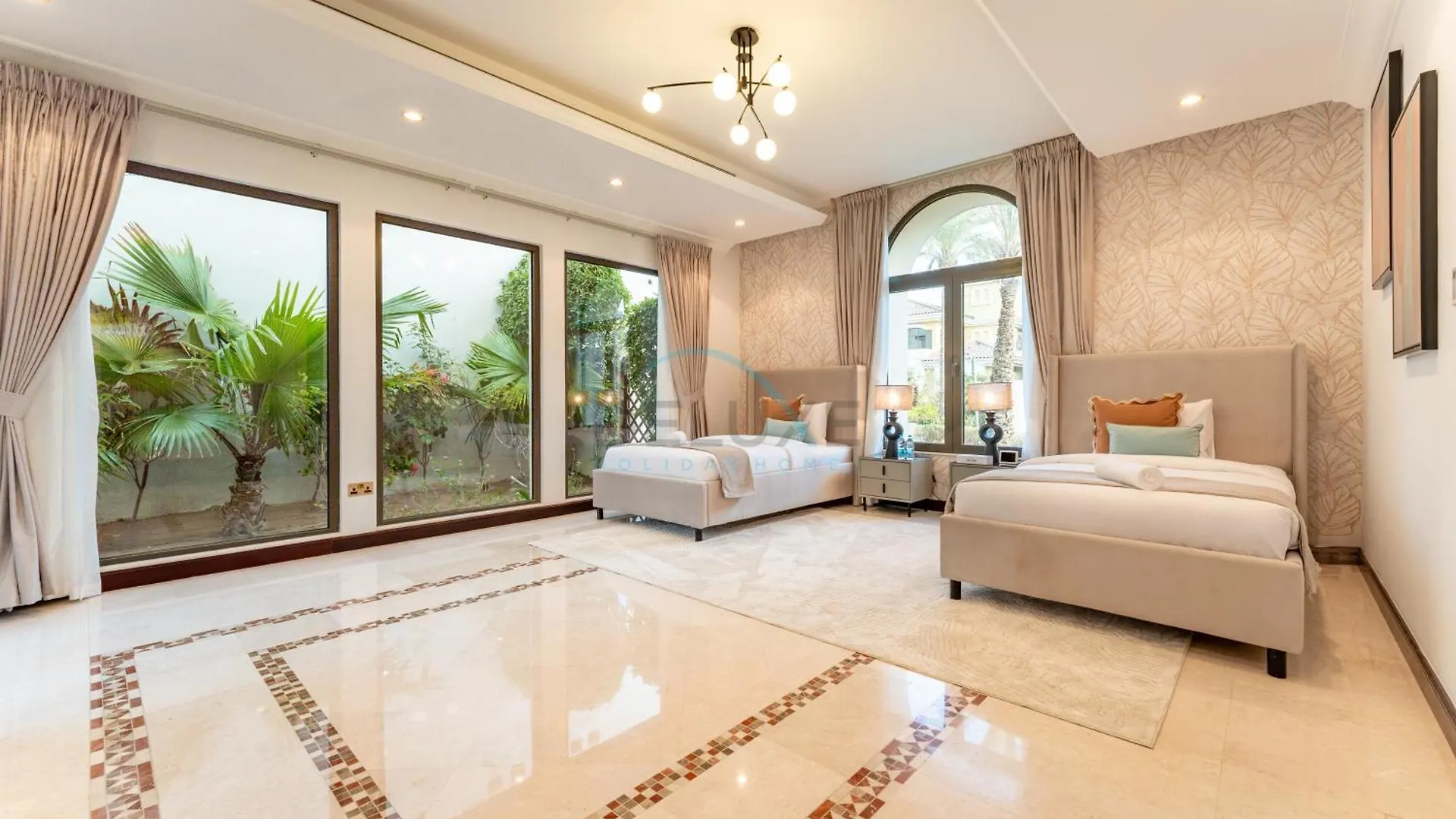 Beachfront 6Br And Assistant'S Room Villa With Private Pool, Palm Villa, Palm Jumeirah By Deluxe Holiday Homes Dubaï Émirats arabes unis