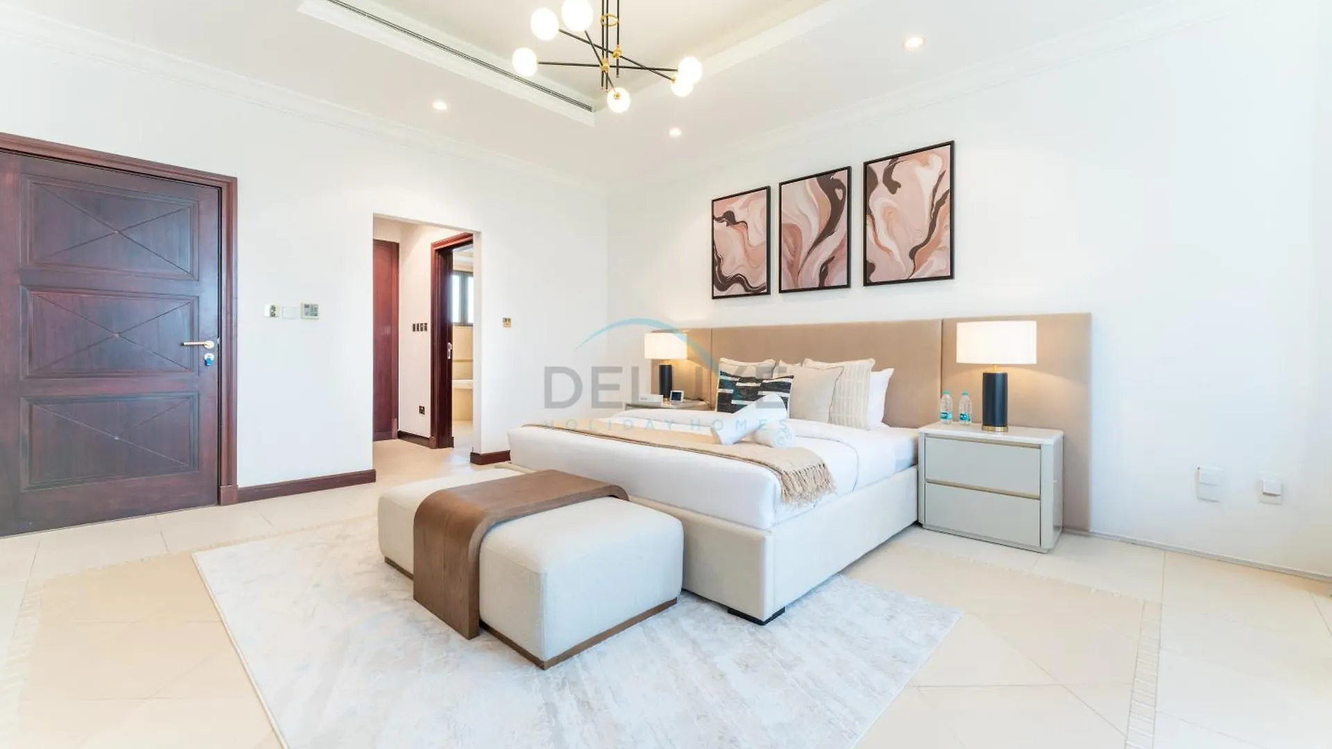 Beachfront 6Br And Assistant'S Room Villa With Private Pool, Palm Villa, Palm Jumeirah By Deluxe Holiday Homes Dubai