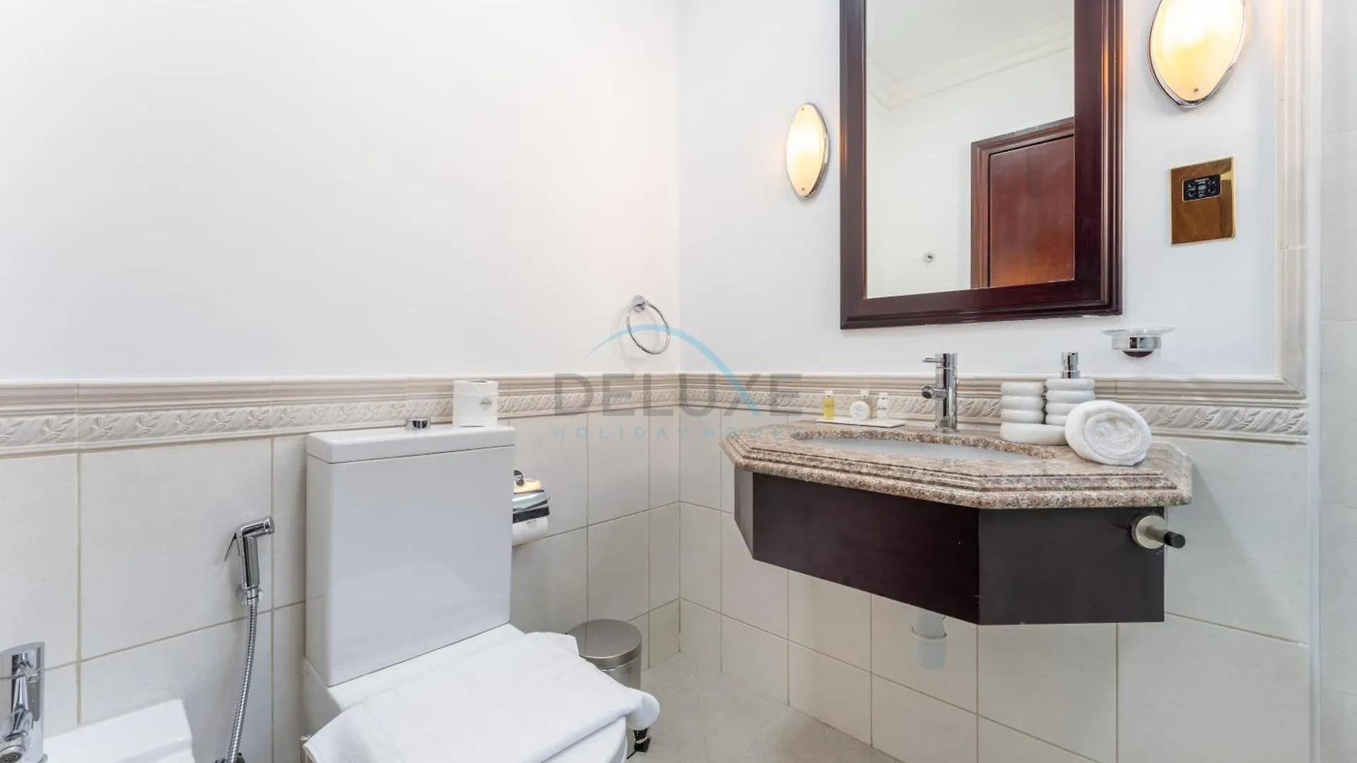 Beachfront 6Br And Assistant'S Room Villa With Private Pool, Palm Villa, Palm Jumeirah By Deluxe Holiday Homes Dubai