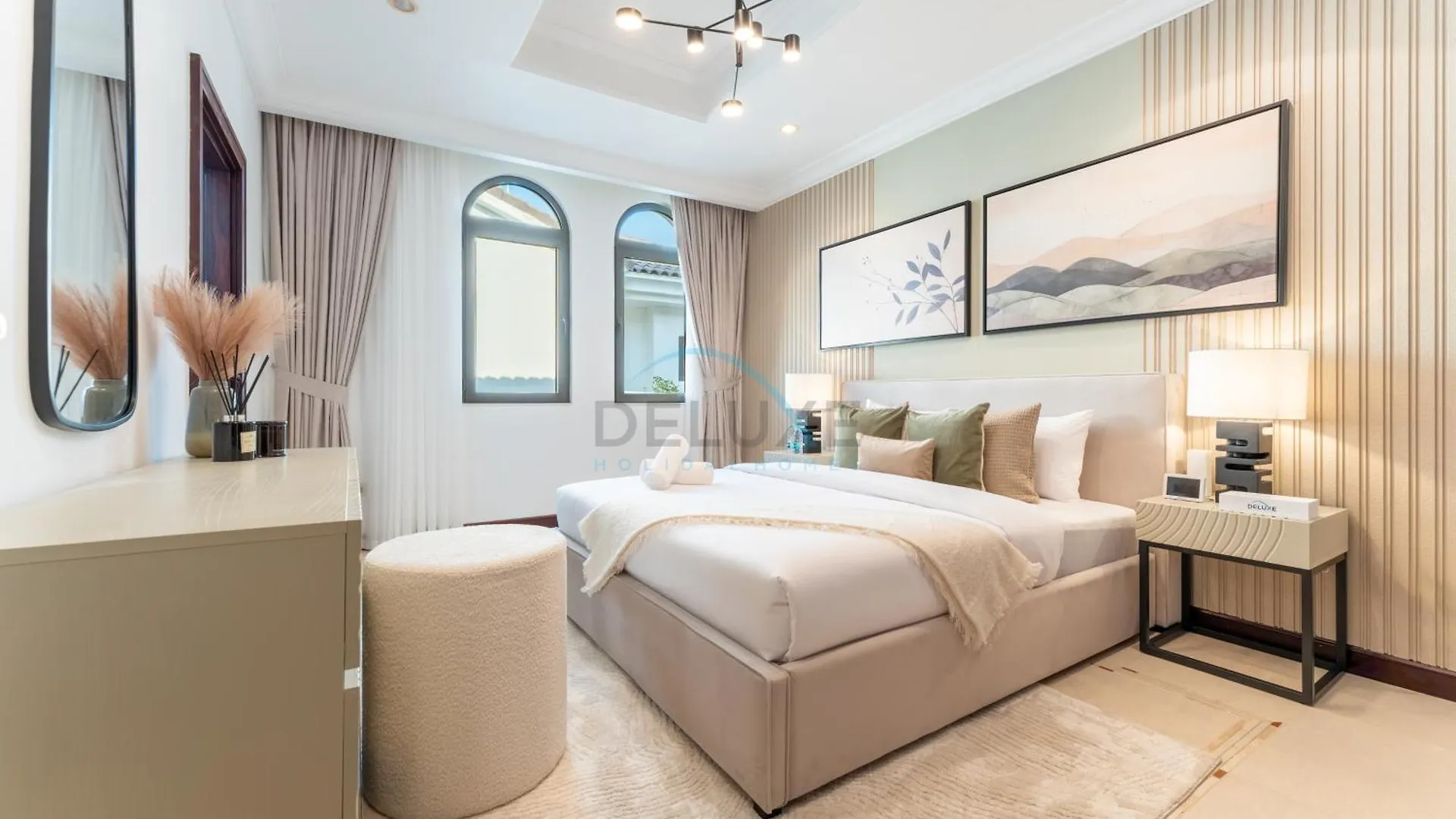 Beachfront 6Br And Assistant'S Room Villa With Private Pool, Palm Villa, Palm Jumeirah By Deluxe Holiday Homes Dubai