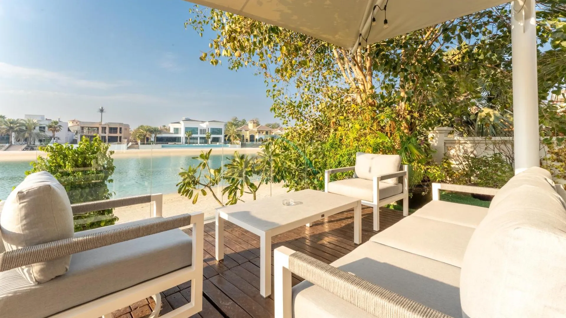 Beachfront 6Br And Assistant'S Room Villa With Private Pool, Palm Villa, Palm Jumeirah By Deluxe Holiday Homes Dubai