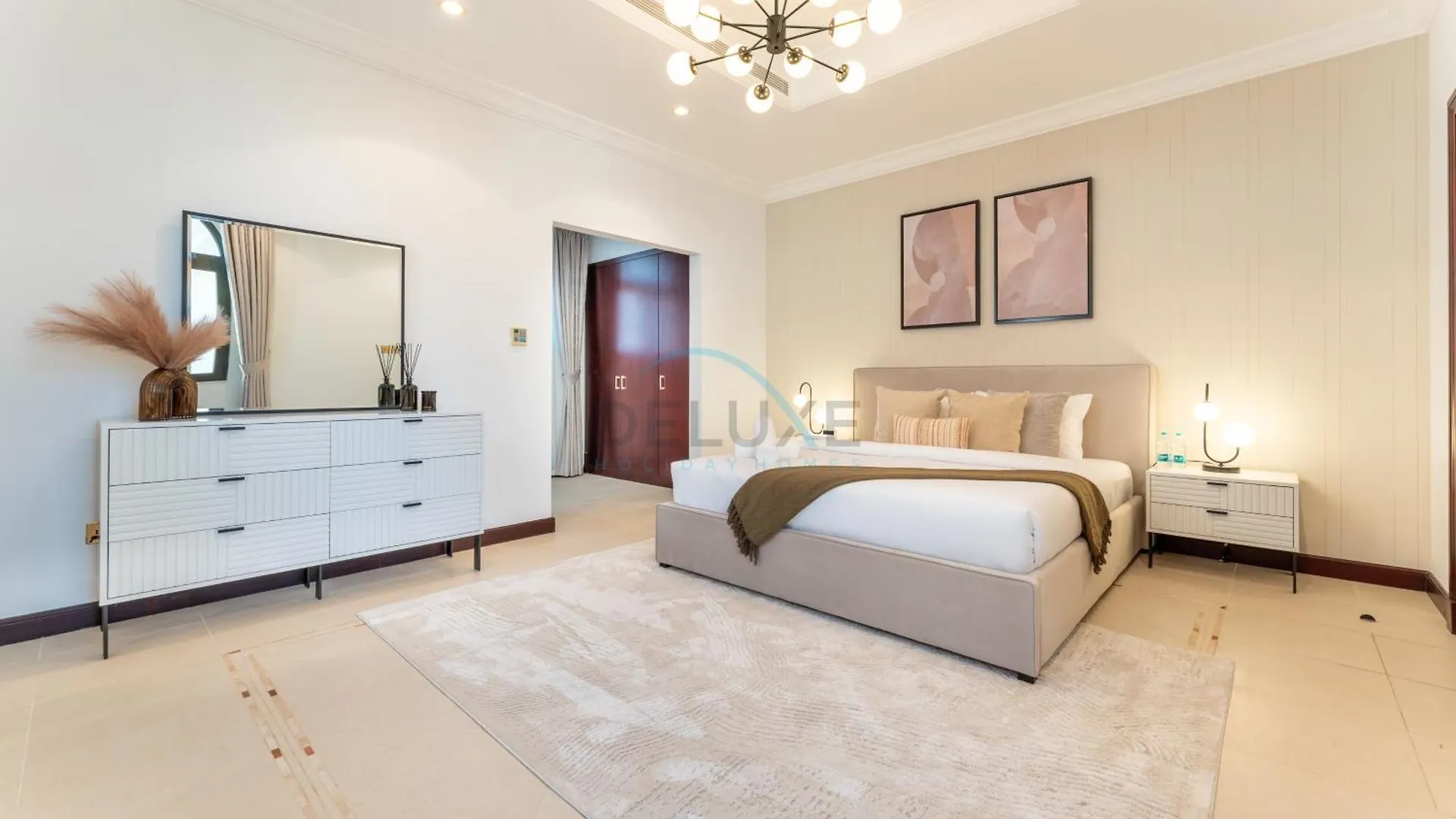 Beachfront 6Br And Assistant'S Room Villa With Private Pool, Palm Villa, Palm Jumeirah By Deluxe Holiday Homes Dubai 0*,