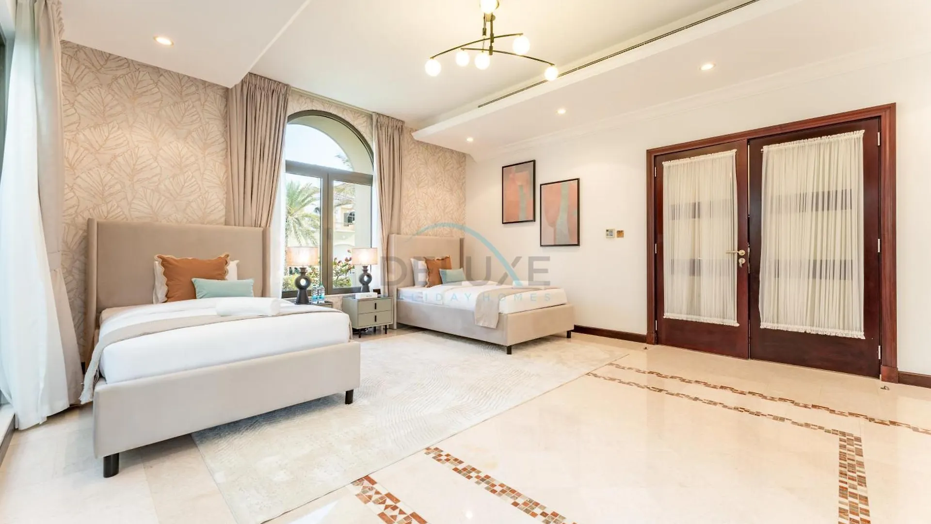 Beachfront 6Br And Assistant'S Room Villa With Private Pool, Palm Villa, Palm Jumeirah By Deluxe Holiday Homes Dubai