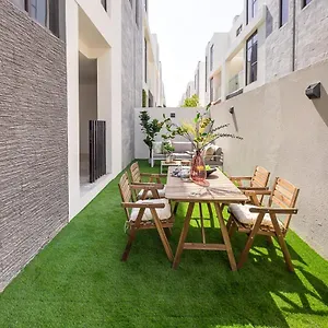 Frank Porter - Damac Hills Veneto Villas Villa