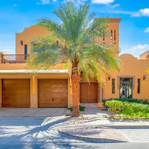 Fam Living - Palm Jumeirah - With Private Pool Villa