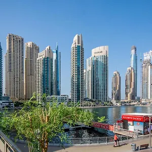  Апартаменты Lux Spectacular Marina View
