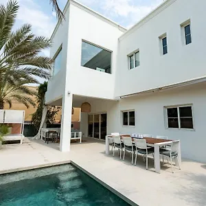 Deema The Lakes Luxury 3 Bd Pool Villa