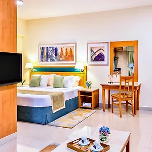 Golden Sands Apart Otel